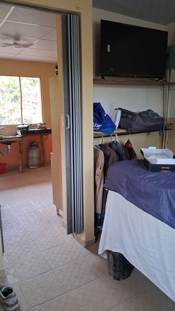 Room - New room aere and casita wifi pedasi/venao panama (El Ciruelo)