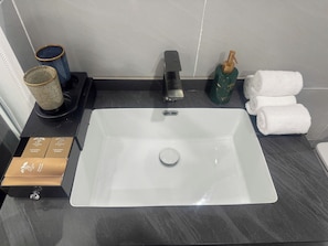 Free toiletries, soap, shampoo, toilet paper