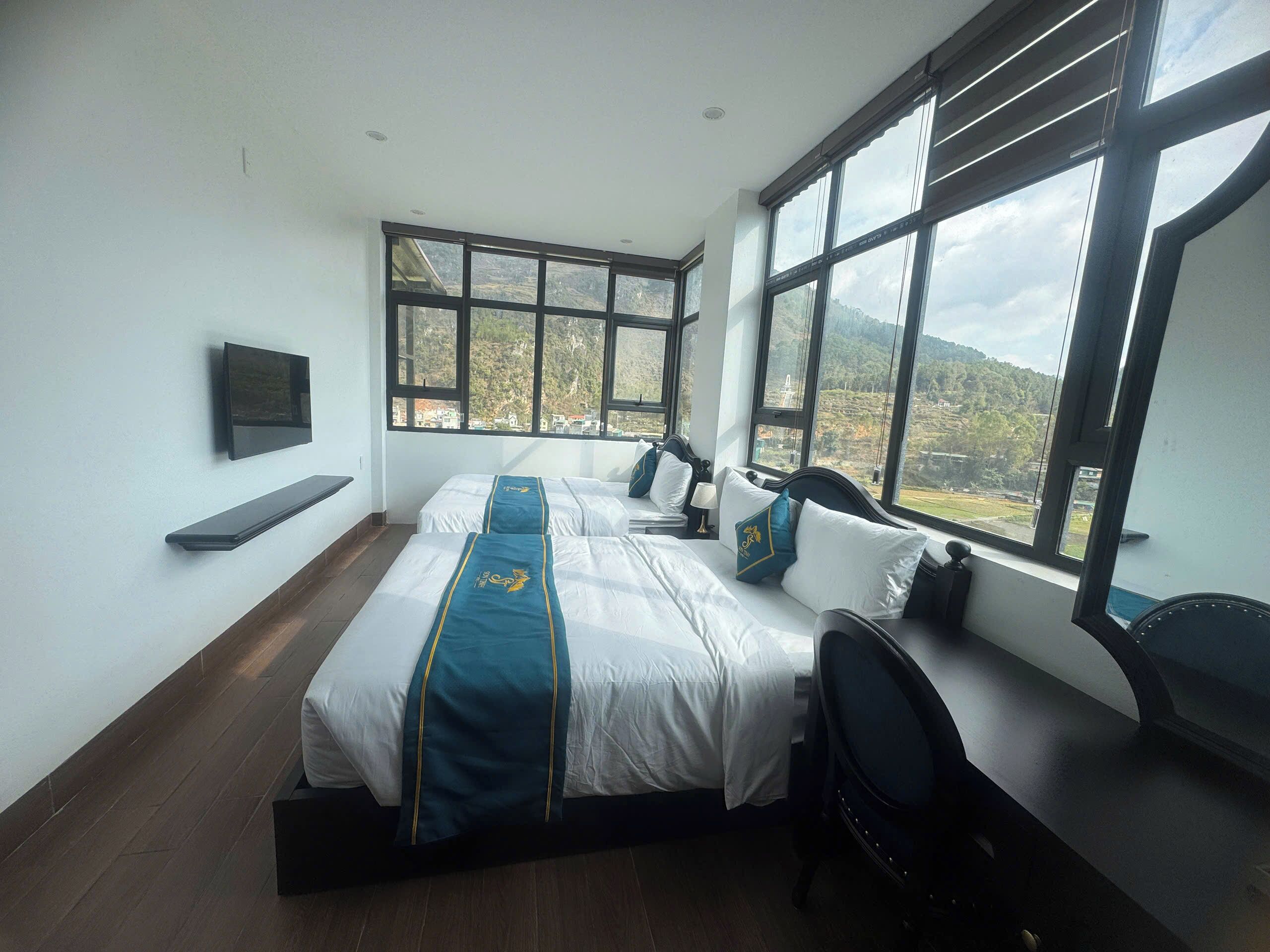Panoramic Quadruple Room | Free WiFi