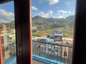 Deluxe Room | Balcony view