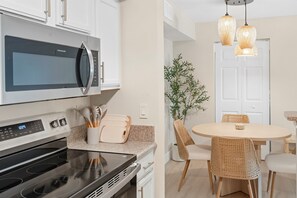 Fridge, microwave, oven, stovetop - Casa Palma | Modern Coastal Retreat (Destin)