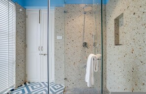 House, Smoking | 3 bedrooms