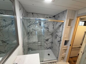 Bathroom - Silver Lake Escape-Swim+Fish+Kayak+Relax in this lakefront Catskills Cottage! (Hancock)