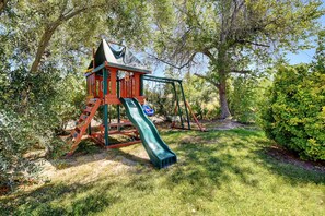 Children’s area - Las Vegas Quiet Compound (Las Vegas)