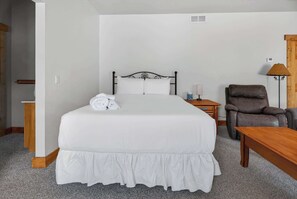 WiFi, bed sheets