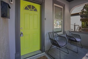 Exterior detail - Downtown CO Springs 1BR Cottage with Sunroom (Colorado Springs)