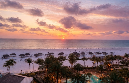 Luxury Beach Resort Marco Island Condo Ocean Views Pool Beach