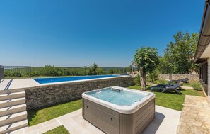 Outdoor pool - Villa Ana Rita (Kanfanar)