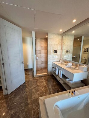 Bathroom - The Grand Bliss Two Bedroom Suite Vidanta Riviera Maya-Plunge Pool Cancun Mexico (Playa del Carmen)
