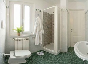Bathroom - Holiday apartment mit Klimaanlage und Balkon (Imperia)
