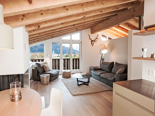 Cocoon-Laax by Interhome