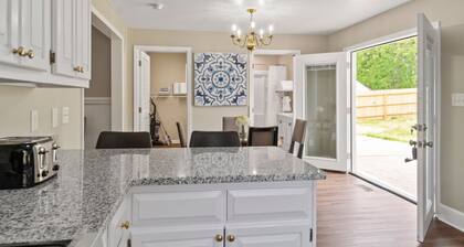 Cozy Cutler Cottage in Greeneville