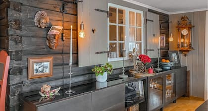 3 bedroom awesome home in Korsvegen