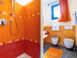 Bathroom - Lo Scoglio by Interhome (San Bartolomeo al Mare)
