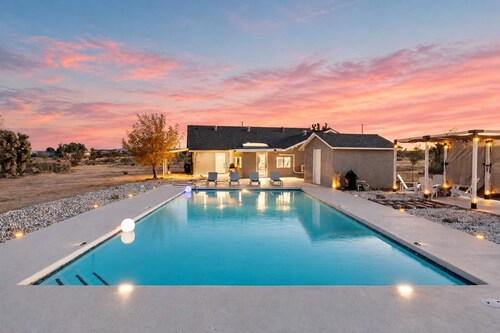 Casa Dorado • Pool, Sauna, Spa, 5 Acres, 5 Bedroom