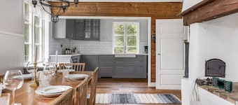 4 bedroom awesome home in Strömsnäsbruk
