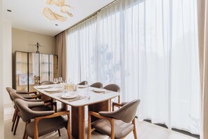 Dining - 3BR Retreat in Quiet Luxury Area V307 (Si Sunthon)