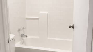 Towels, soap, shampoo, toilet paper