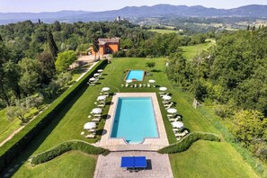 Pool - Family apartment with pool in estate in Valdarno (Reggello)