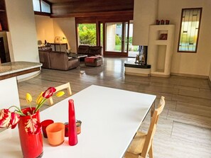 Dining - Apartment Humbel by Interhome (Berikon)