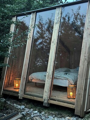 Property grounds - Log house in the first row at the Sejerø Bay (Sjællands Odde)
