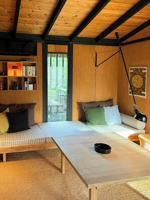 Interior - Original 70s home surrounded by woods (Vejby)