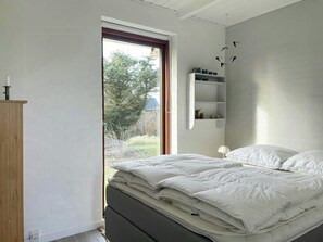 Free WiFi - Cozy summer house in Agger near the North Sea (Vestervig)