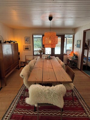 Dining - Cozy and colourful holiday home in Skovgårde (Allingåbro)
