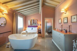 Shower - Private villa with pool on Cortona vineyards (Cortona)