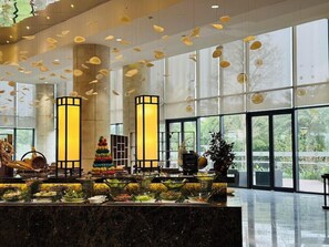 Dining - DIC Star Hotels and Resorts Vinh Phuc (Vinh Yen)