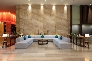 Lobby - DIC Star Hotels and Resorts Vinh Phuc (Vinh Yen)