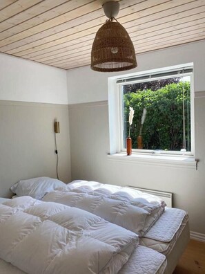 3 bedrooms, desk, free WiFi - Summer house with panoramic view near Doverodde (Hurup Thy)