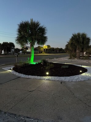 Property grounds - New HGTV Design, 2 Game Rooms + Pool, Pickleball (Pensacola Beach)