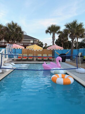 Pool - New HGTV Design, 2 Game Rooms + Pool, Pickleball (Pensacola Beach)