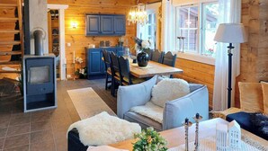 Living area - Unique log cabin in beautiful Vrådal (Vrådal)