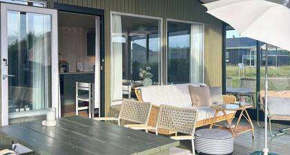 Renovated 70s house with sea view near Lønstrup