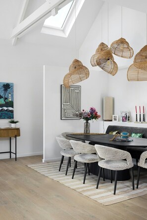 Dining - Villa with indoor pool in Sainte-Marine (Combrit)