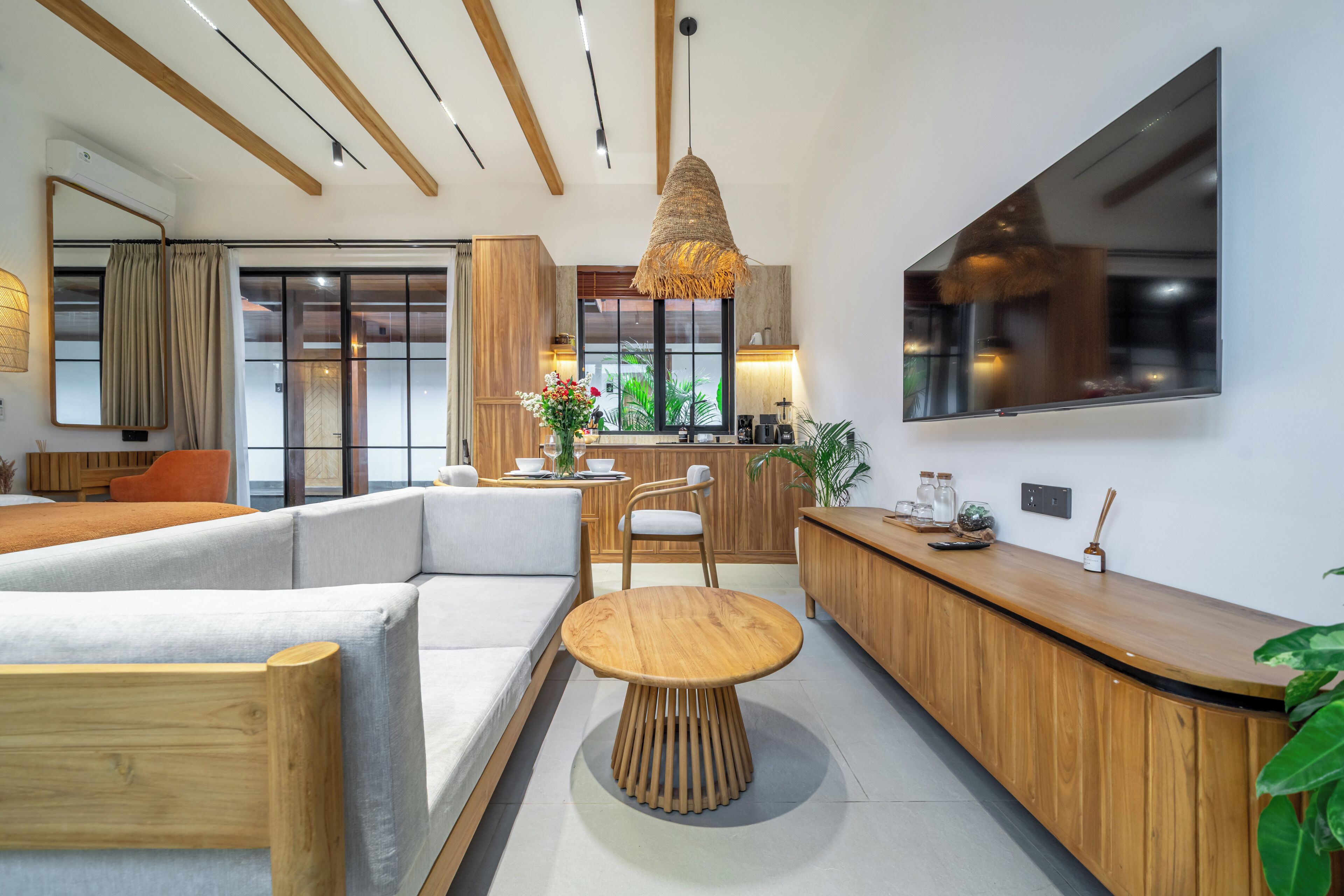 Classic Apartment, Patio, Courtyard View | Living area | 50-inch Smart TV with digital channels