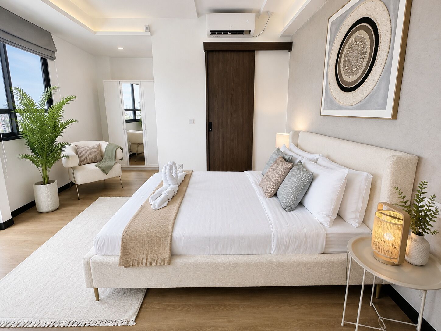 Iron/ironing board, WiFi, bed sheets
