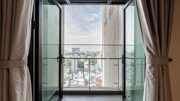 Luxury Apartment, 2 Bedrooms, Balcony, City View | City view