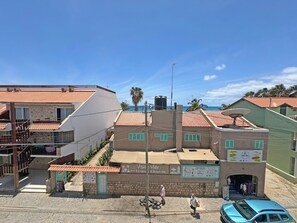 Exterior - SOL Bright Apt by the Sea (Santa Maria)