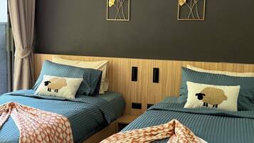 Familie villa, uitzicht op bergen | Een kluis op de kamer, gratis wifi