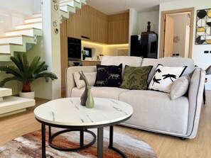 Familie villa, uitzicht op bergen | Woonruimte