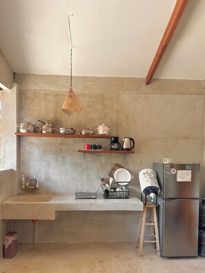 Private kitchen - Mam-On Room Akap Homestay (General Luna)