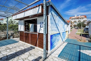 Holiday Home Facilities and Services - Sea Side Moretti near Vodice & Beach (Srima)