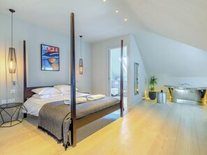 Free WiFi - 2 bedroom accommodation in Saunton and Braunton (Saunton and Braunton)