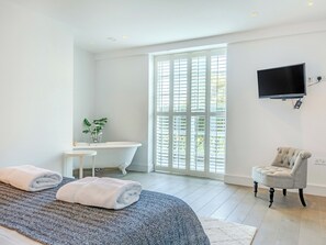 Free WiFi - 3 bedroom accommodation in Braunton (Braunton)