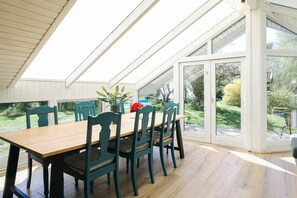 Dining - 4 star holiday home in Gørlev (Gørlev)