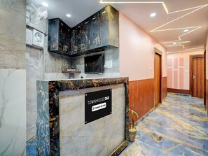 Casa | Reception