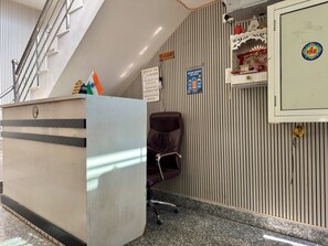 Lobby - Maa Durga Dham (Vrindavan)